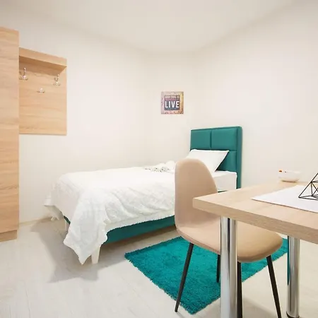 Cvetni Trg Hotel Belgrade Exterior photo